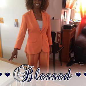 Meet your Posher, Benita